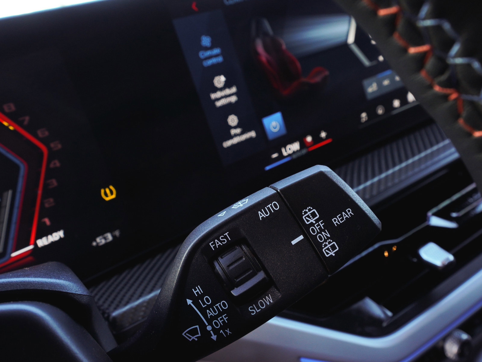 Used 2025 BMW XM image 28