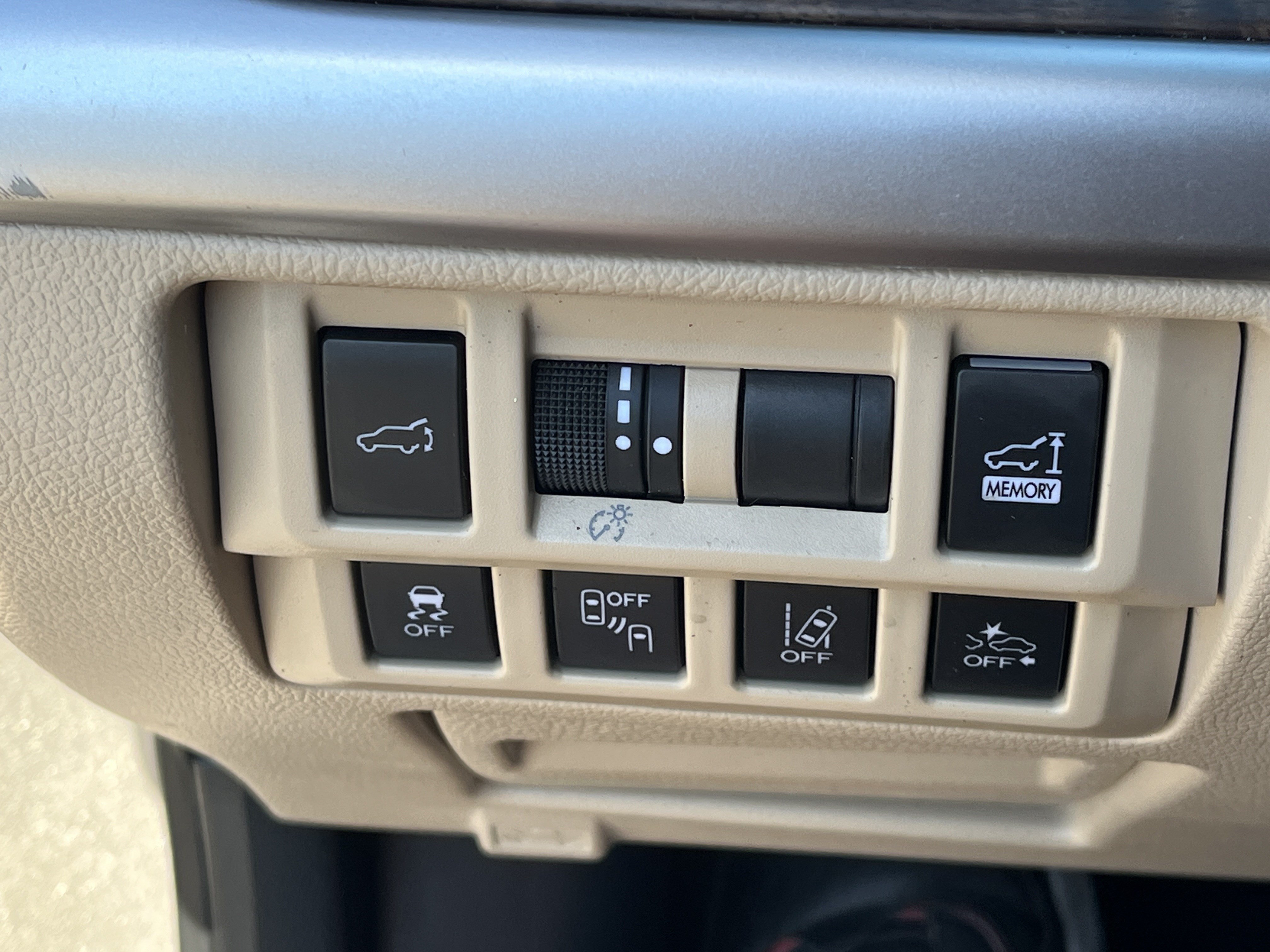 Used 2019 Subaru Outback 2.5i Limited AWD/4WD image 14