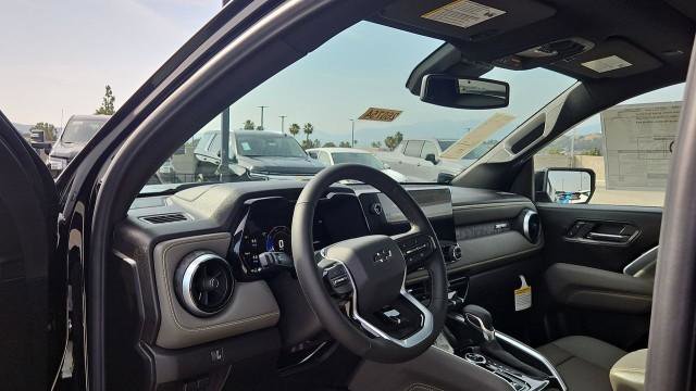 New 2026 Chevrolet Colorado ZR2 w/ Technology Package AWD/4WD image 10