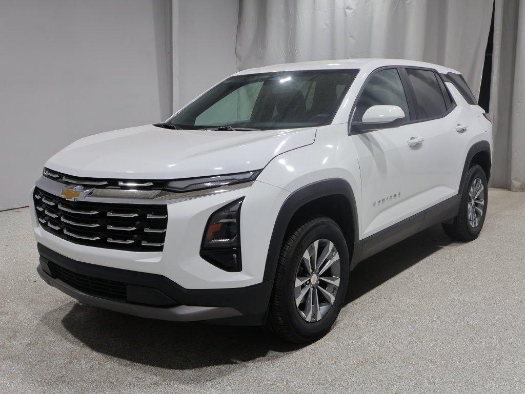 Used 2026 Chevrolet Equinox LT AWD/4WD image 7