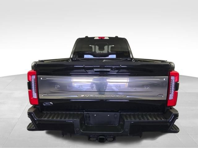 Used 2024 Ford F250 Platinum w/ FX4 Off-Road Package image 6