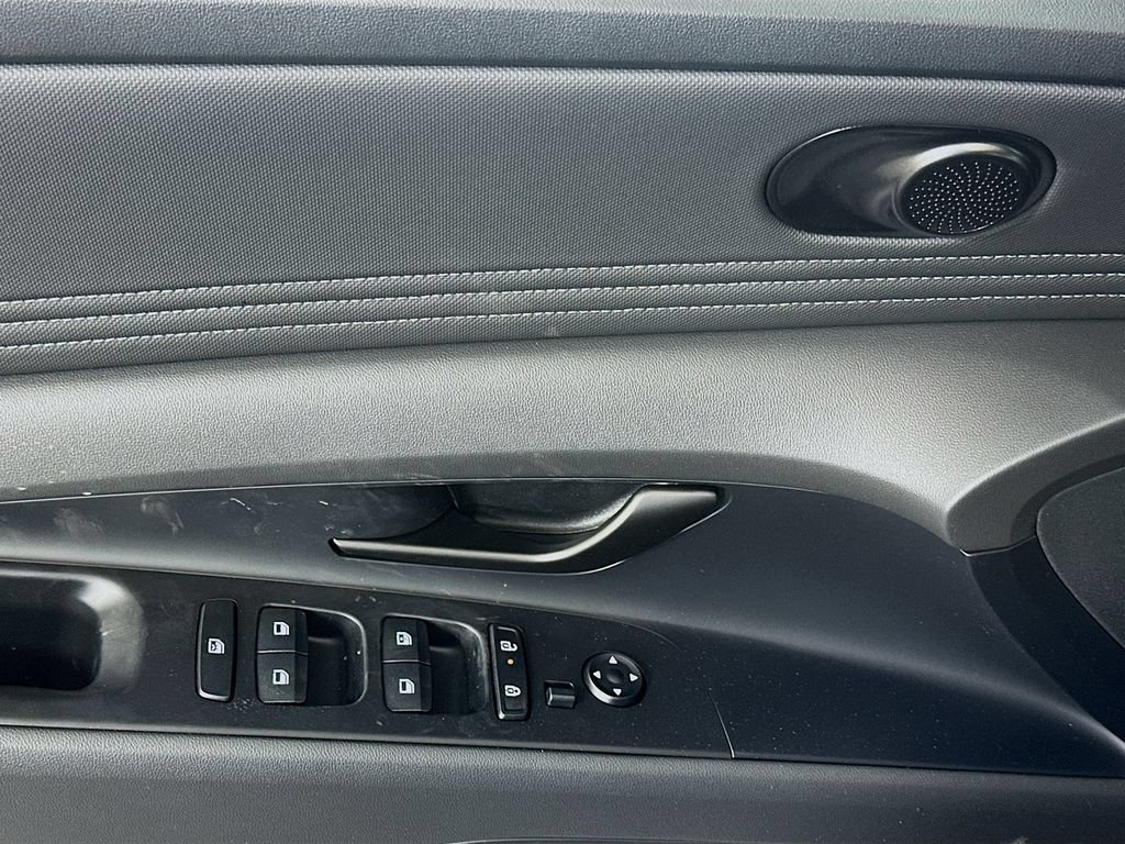 New 2026 Hyundai Elantra Sport w/ Cargo Package FWD image 19