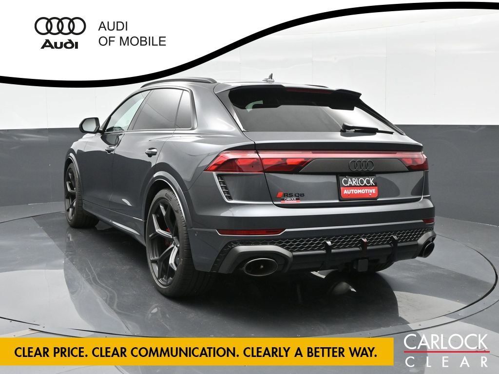 New 2025 Audi RS Q8 performance image 9