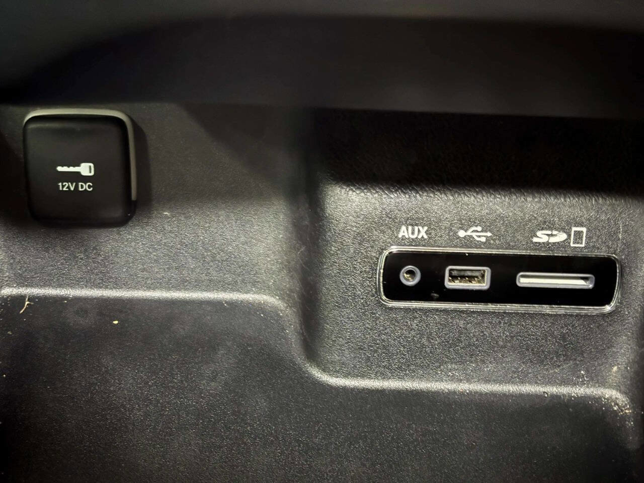 Used 2018 Dodge Durango AWD w/ Skid Plate Group image 35