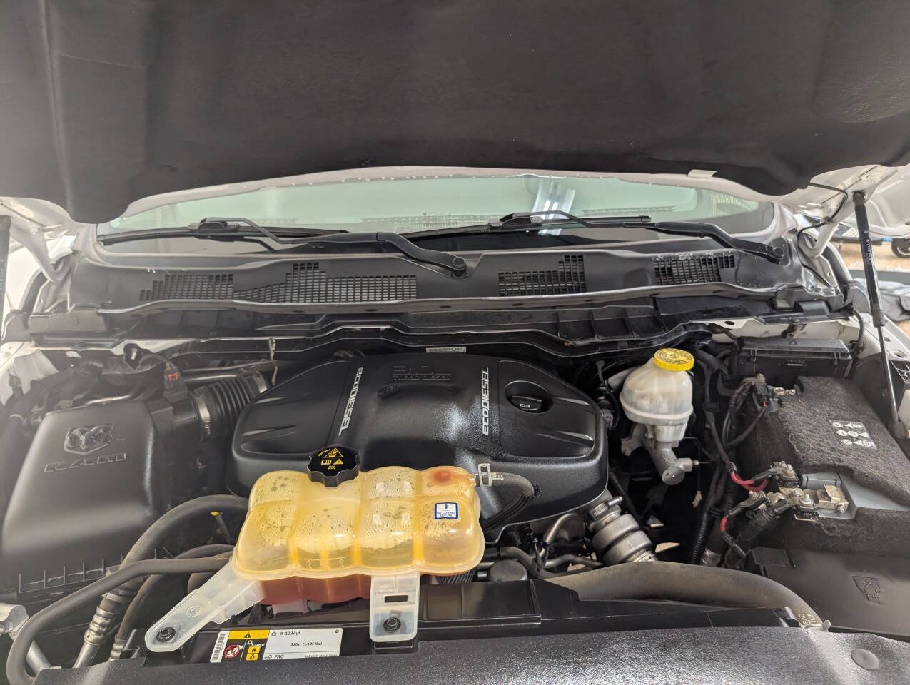 Used 2019 RAM 1500 Classic SLT w/ SLT Plus D←cor Group AWD/4WD image 21