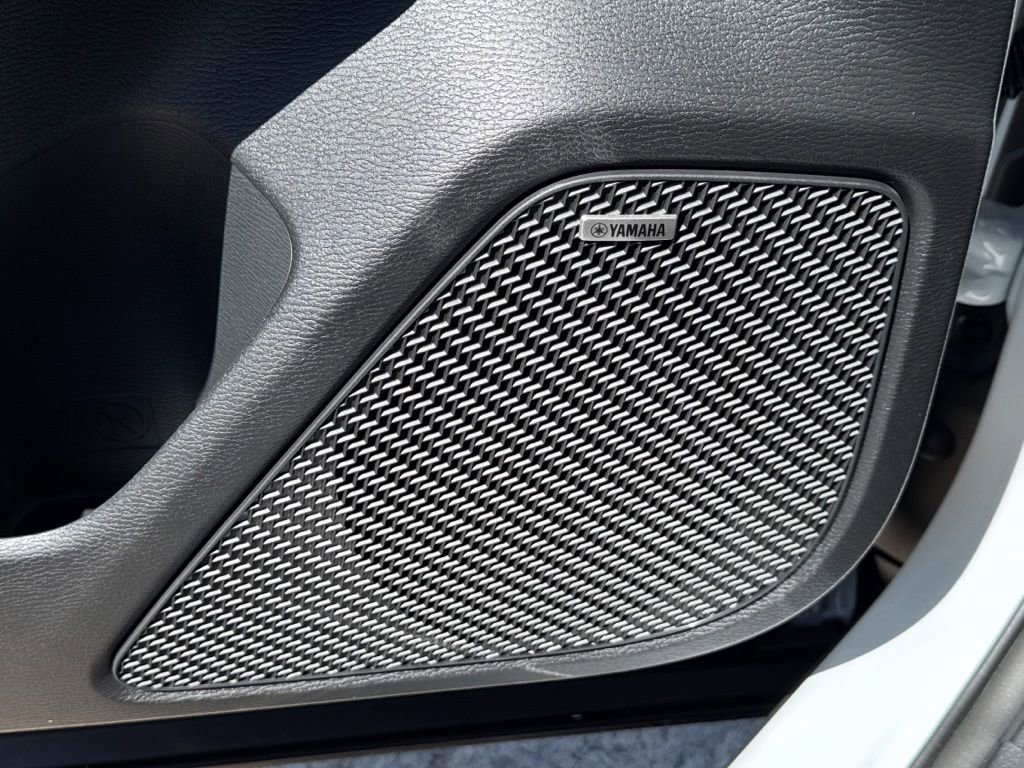 New 2026 Mitsubishi Outlander SE FWD image 30