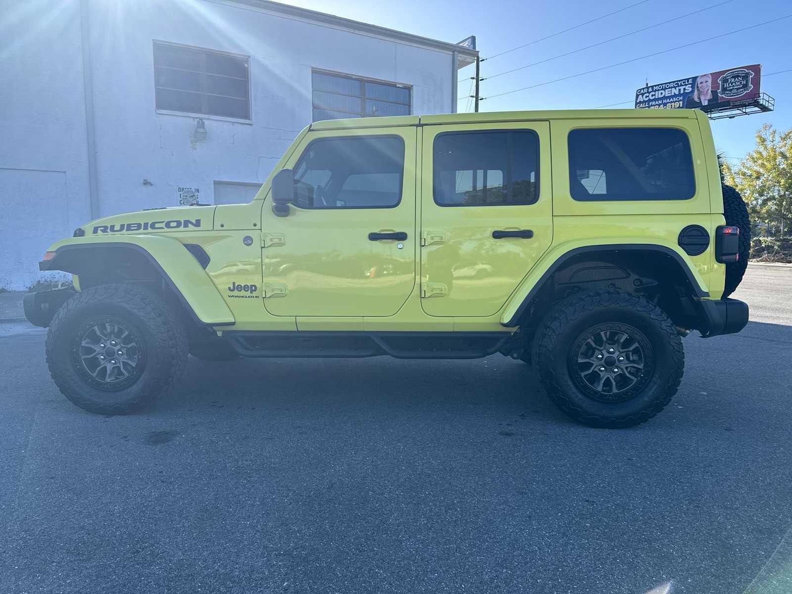 Used 2023 Jeep Wrangler Unlimited Rubicon 392 w/ Trailer Tow Package AWD/4WD image 3