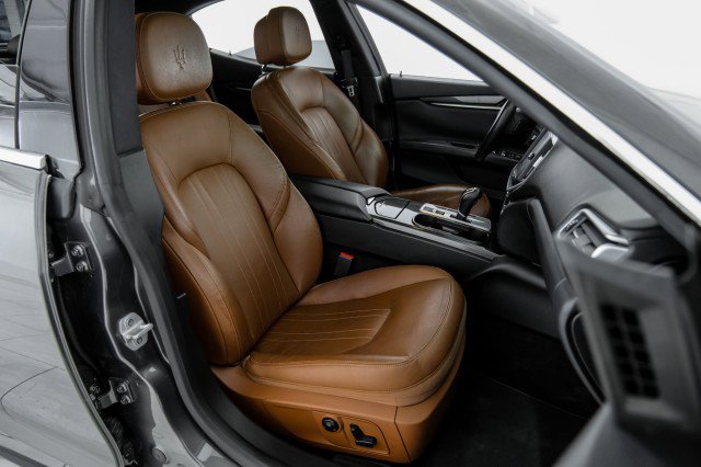 Used 2016 Maserati Ghibli RWD image 36