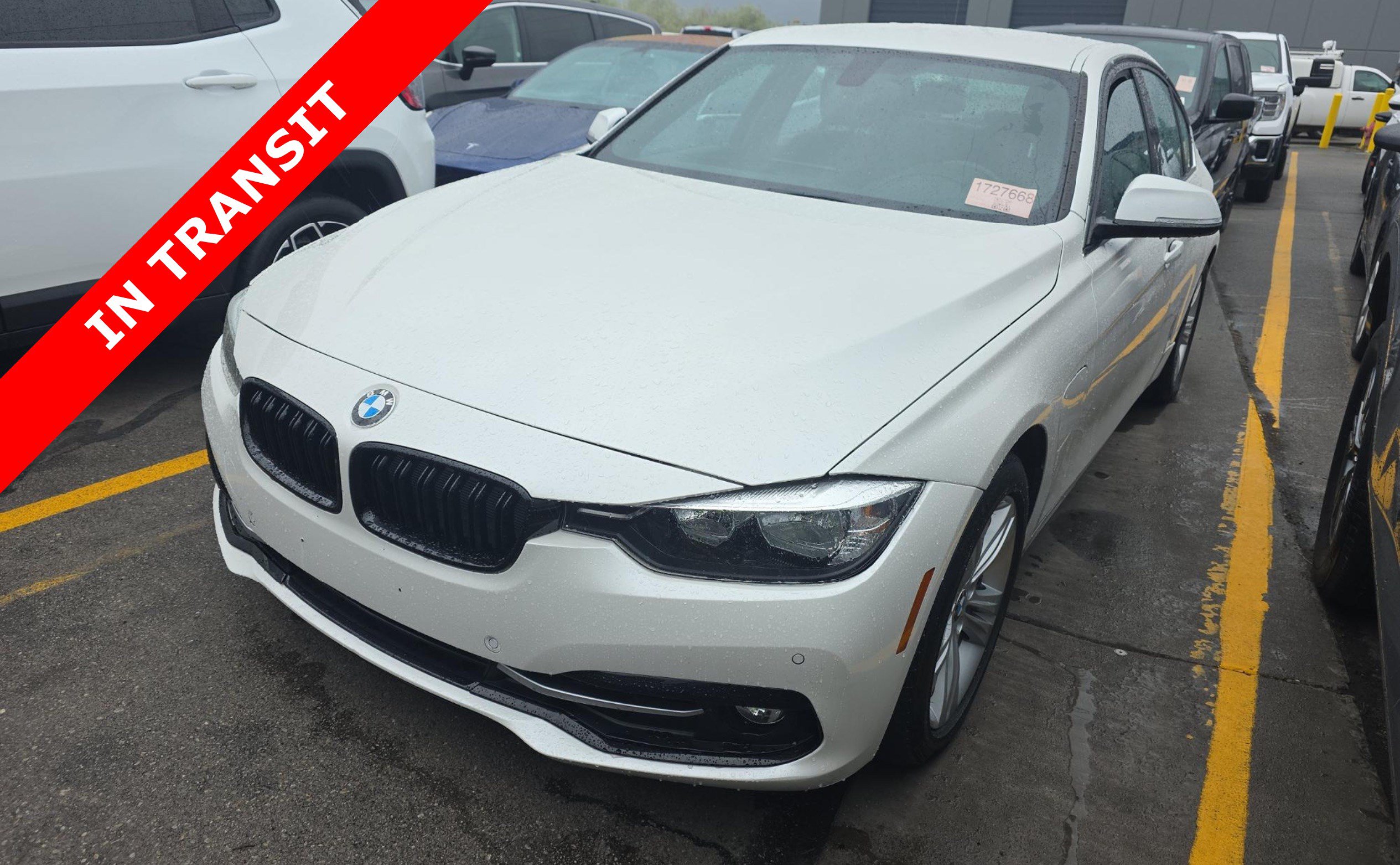 Used 2017 BMW 330e w/ Driver Assistance Package RWD image 1