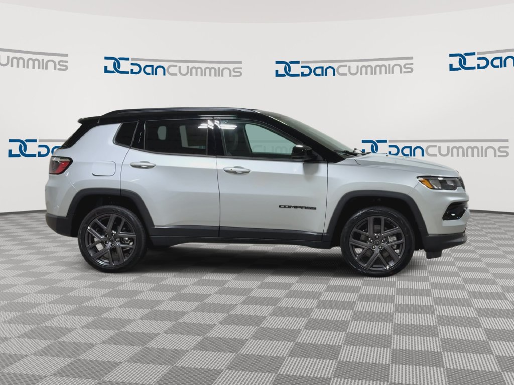New 2026 Jeep Compass Limited AWD/4WD image 9