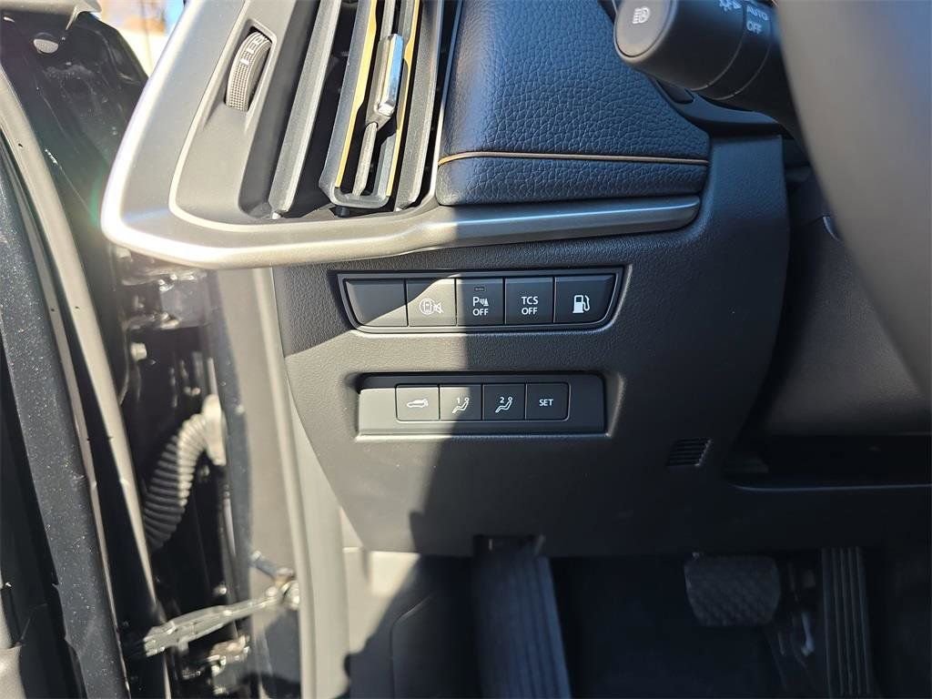 New 2026 MAZDA CX-90 Plug-In Hybrid w/ Preferred image 34