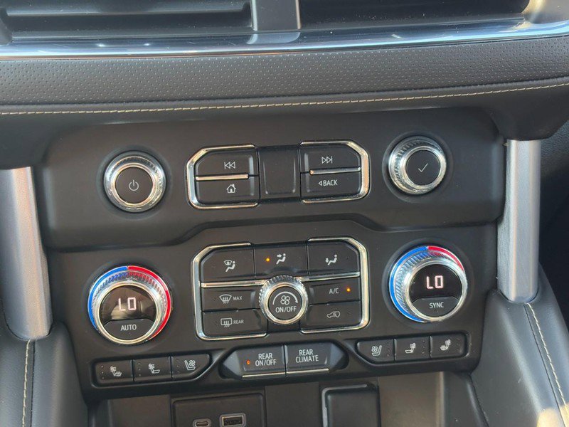 Used 2022 GMC Yukon XL SLT image 23