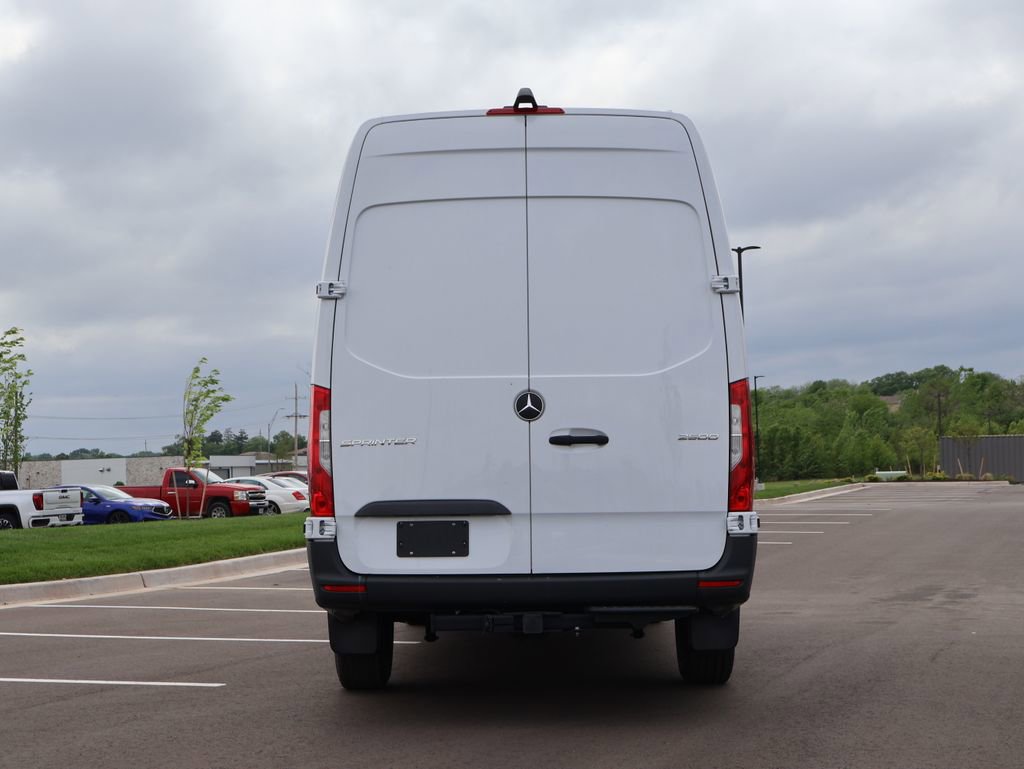 New 2025 Mercedes-Benz Sprinter 2500 image 6
