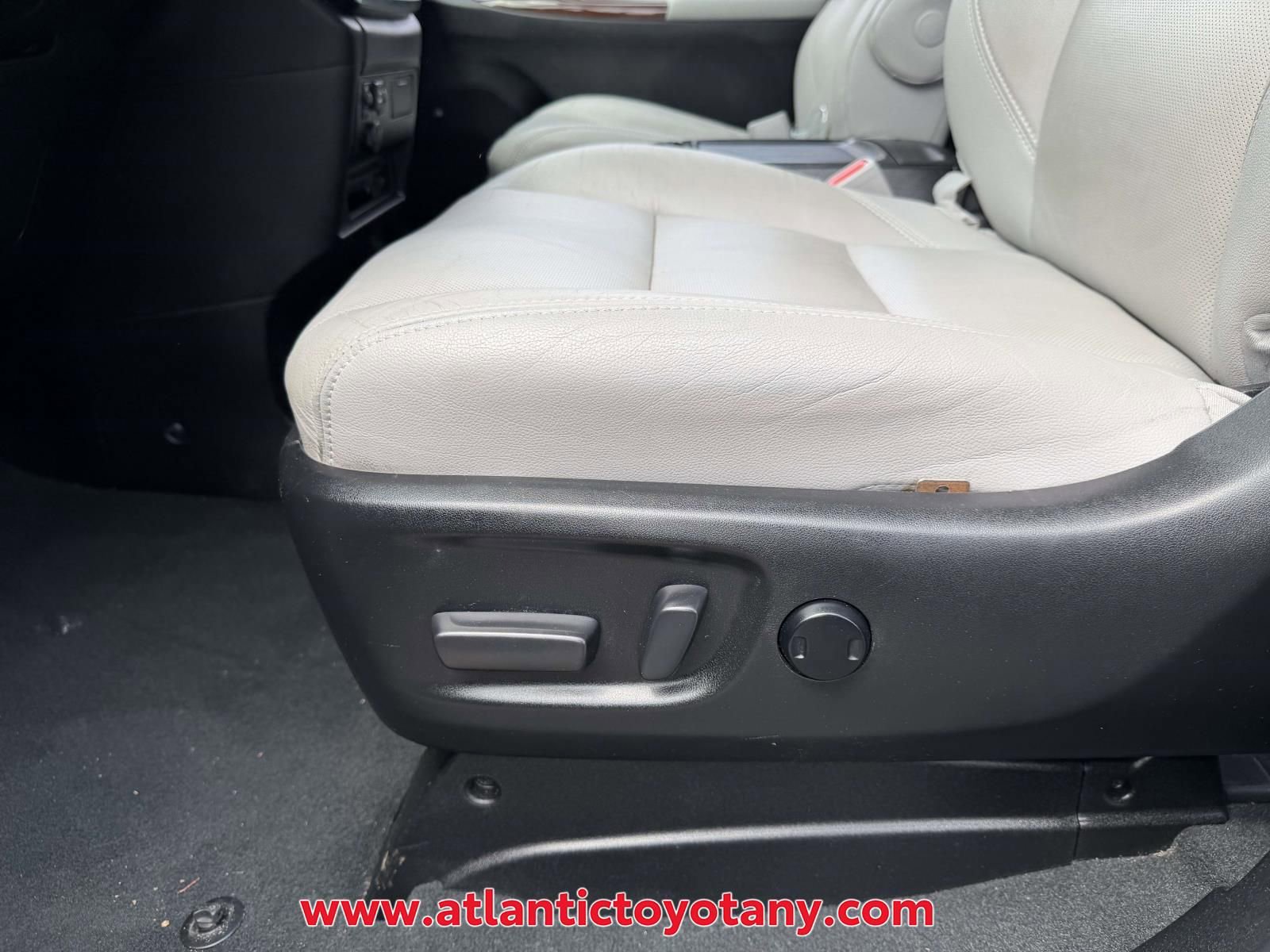 Used 2019 Toyota Sienna Limited Premium AWD/4WD image 22