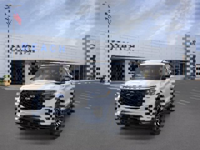 New 2026 Ford Explorer ST-Line image 3