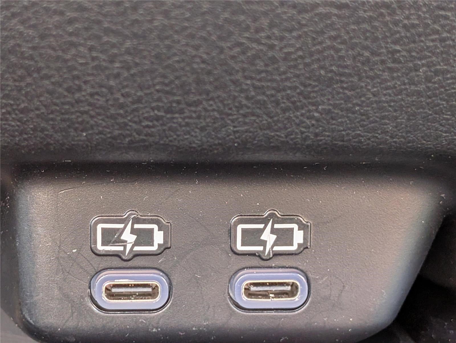 Used 2024 Lexus UX 250h AWD w/ Premium Package image 24