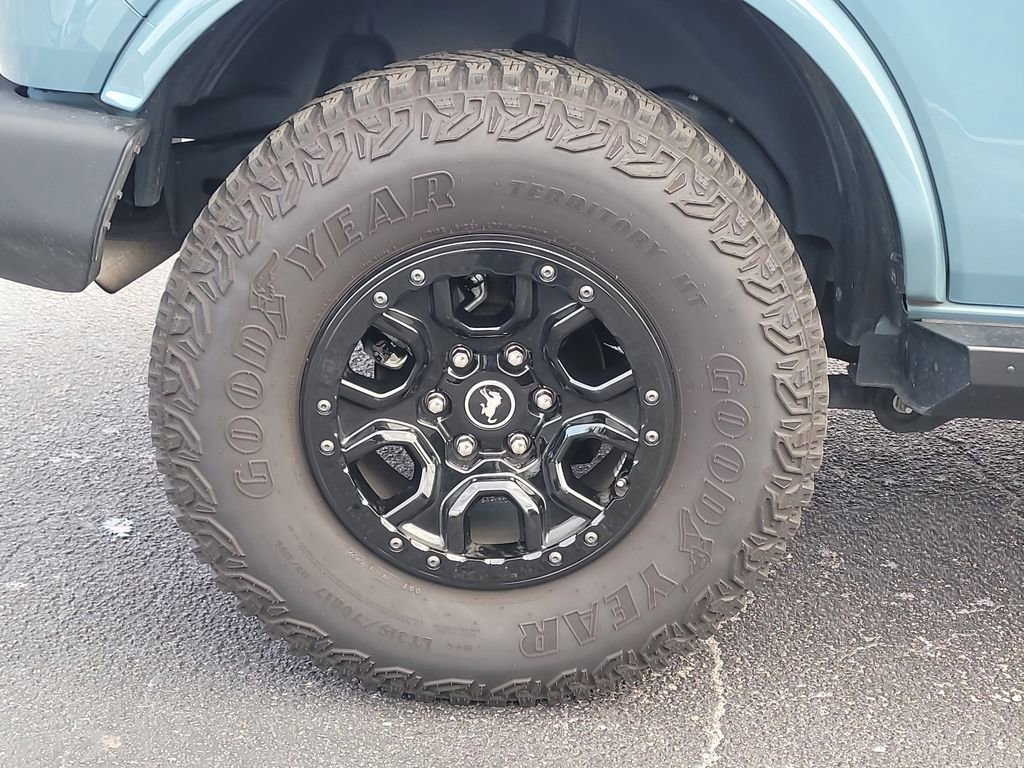 Certified 2023 Ford Bronco Wildtrak image 5