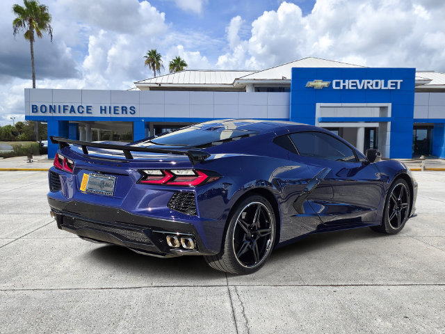Used 2025 Chevrolet Corvette Stingray Preferred Cpe w/ Z51 Performance Package RWD image 4