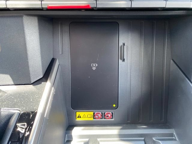 New 2026 Toyota Tundra Limited AWD/4WD image 13