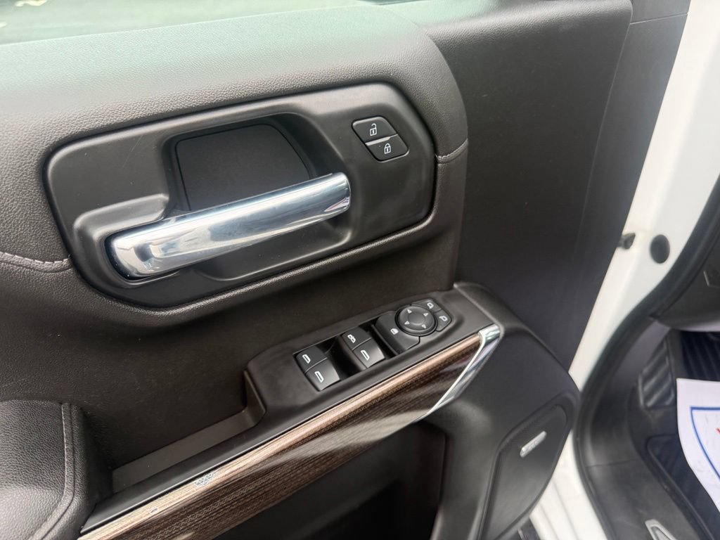 Used 2020 Chevrolet Silverado 1500 RST AWD/4WD image 18