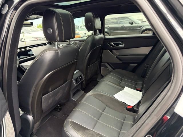 Used 2019 Land Rover Range Rover Velar R-Dynamic SE AWD/4WD image 6