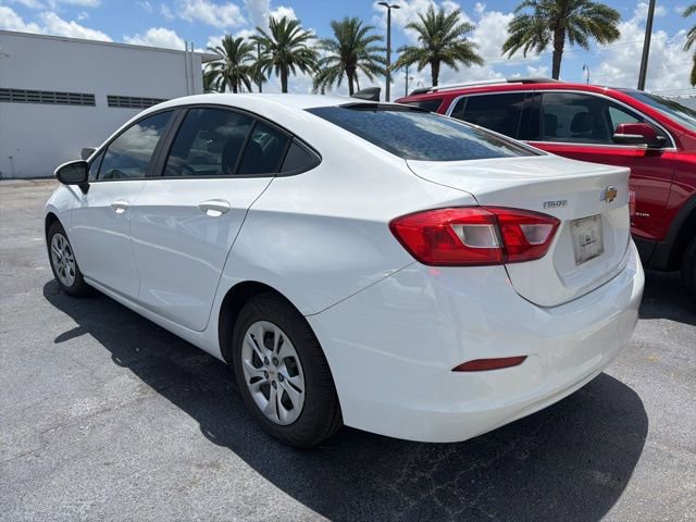 Used 2019 Chevrolet Cruze LS FWD image 5