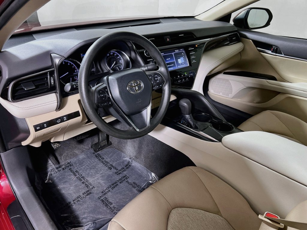 Certified 2019 Toyota Camry LE FWD image 9