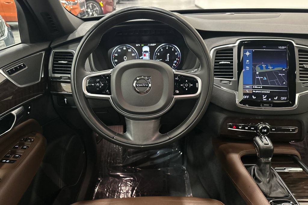 Used 2019 Volvo XC90 T6 Momentum w/ Protection Package Premier AWD/4WD image 16