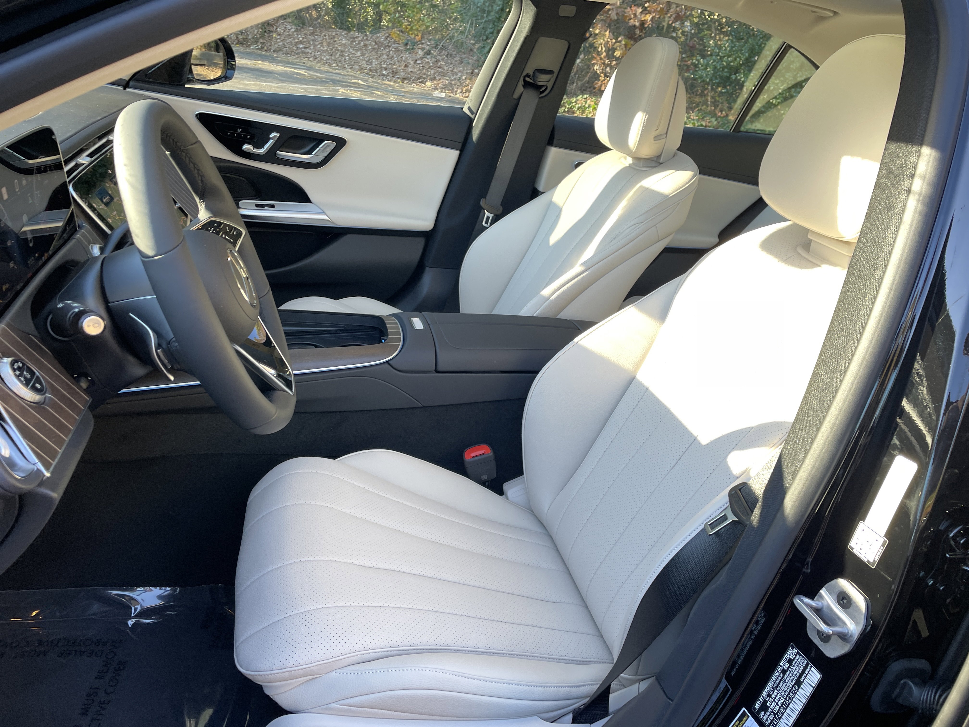 New 2026 Mercedes-Benz E 350 4MATIC Sedan image 21