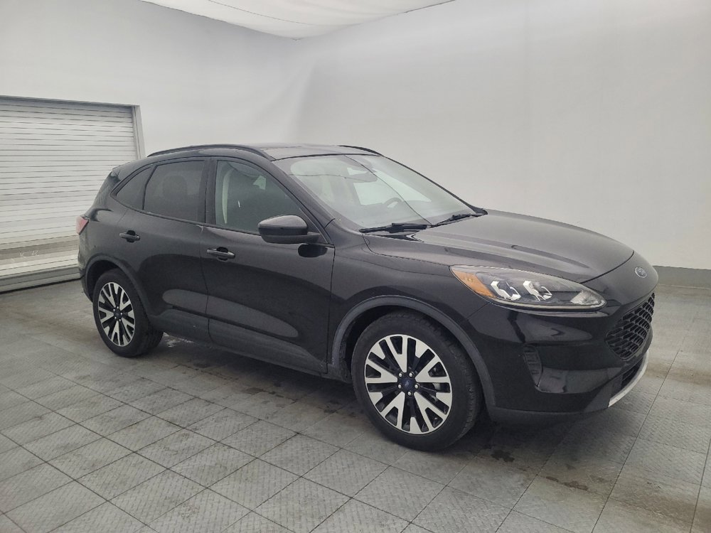 Used 2020 Ford Escape SE Sport image 11
