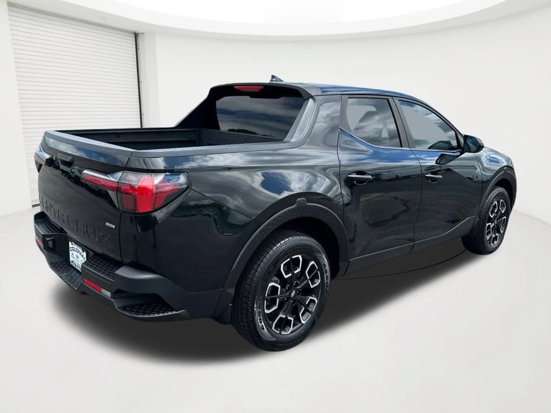 Certified 2022 Hyundai Santa Cruz SEL w/ Cargo Package AWD/4WD image 5