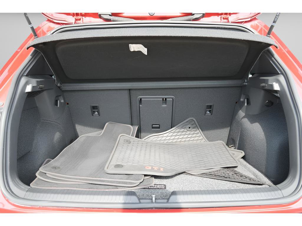 Used 2023 Volkswagen GTI SE FWD image 12