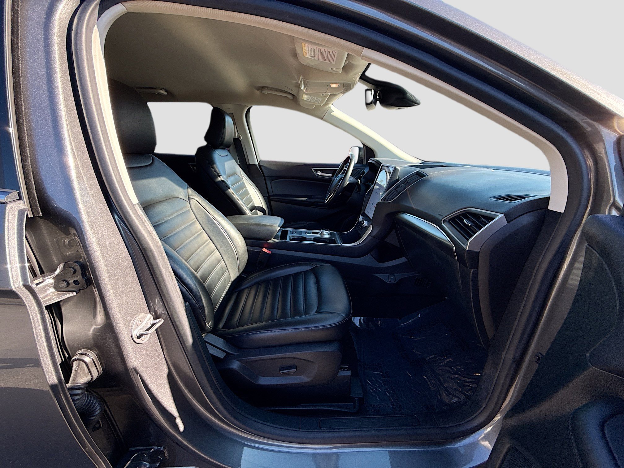 Used 2022 Ford Edge SEL image 15