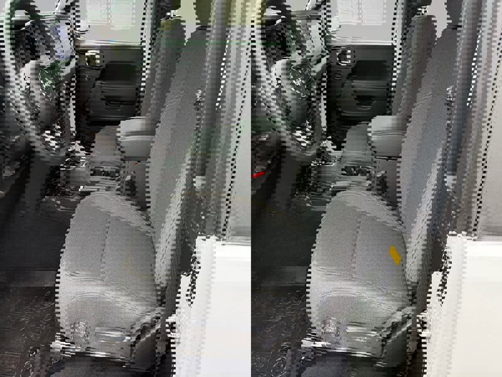 Used 2025 Jeep Wrangler Sport image 13