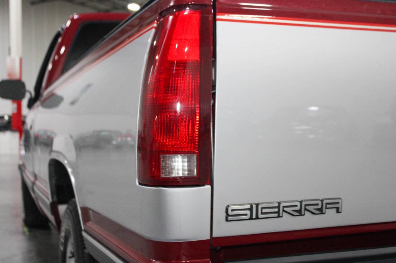 Used 1990 GMC Sierra 1500 2WD Regular Cab image 28