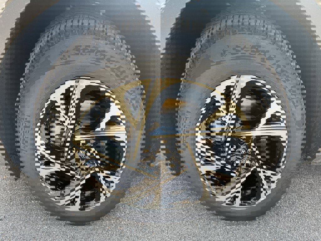 New 2025 Lincoln Nautilus Premier w/ Equipment Group 102A image 48