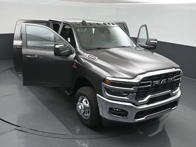 New 2026 RAM 3500 Tradesman AWD/4WD image 50