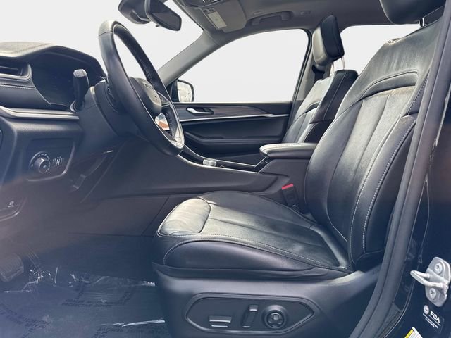 Used 2021 Jeep Grand Cherokee L Limited w/ Trailer Tow Group (B) image 18