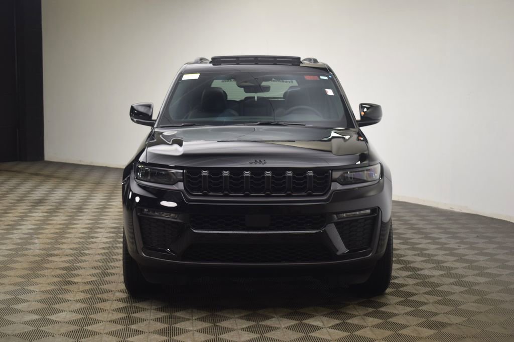 New 2026 Jeep Grand Cherokee Limited w/ Limited Altitude Package image 2