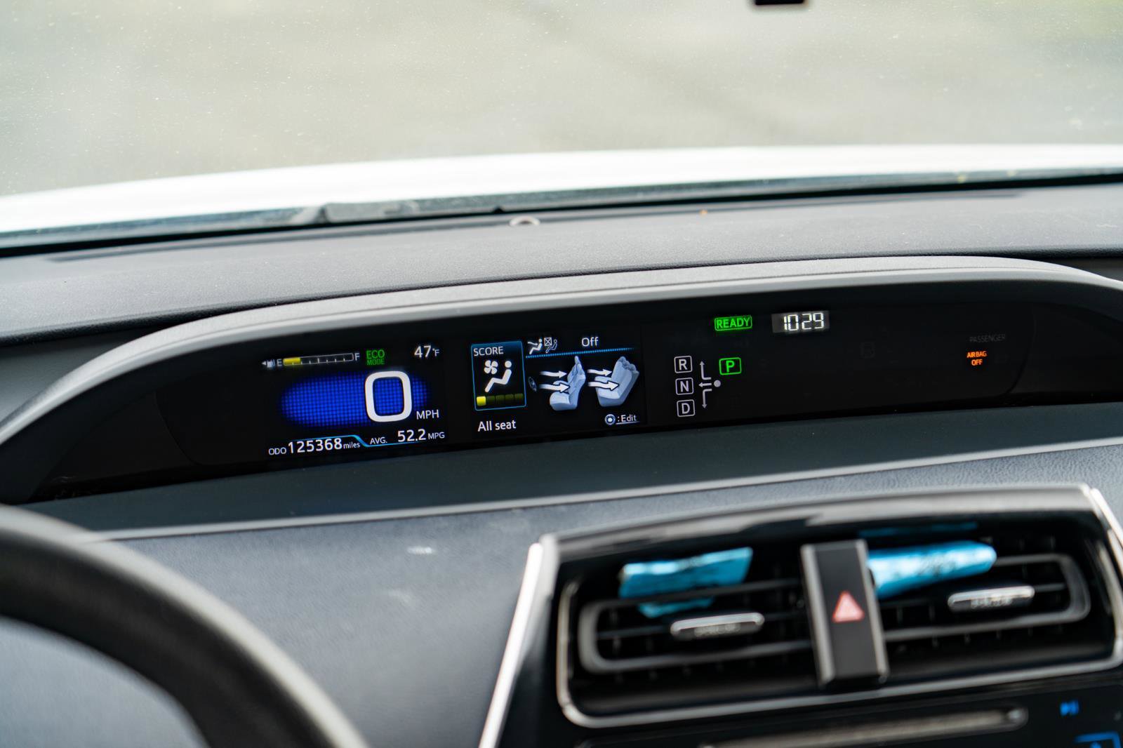 Used 2016 Toyota Prius Two image 18