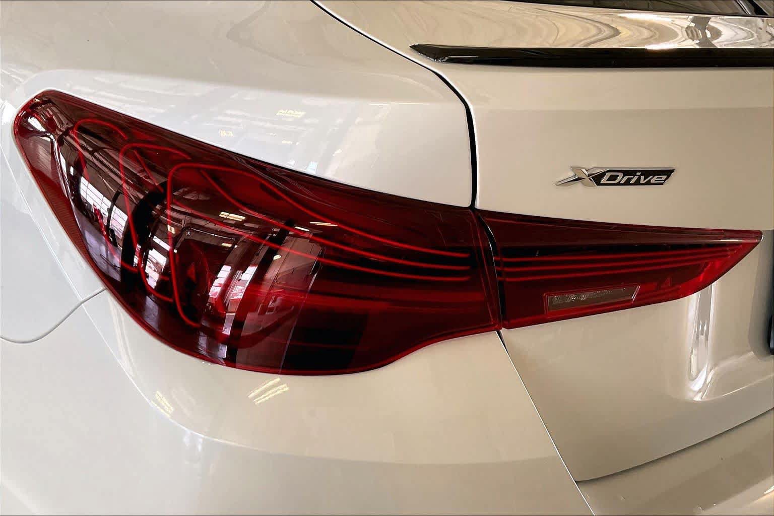 New 2026 BMW 430i xDrive w/ M Sport Package AWD/4WD image 14