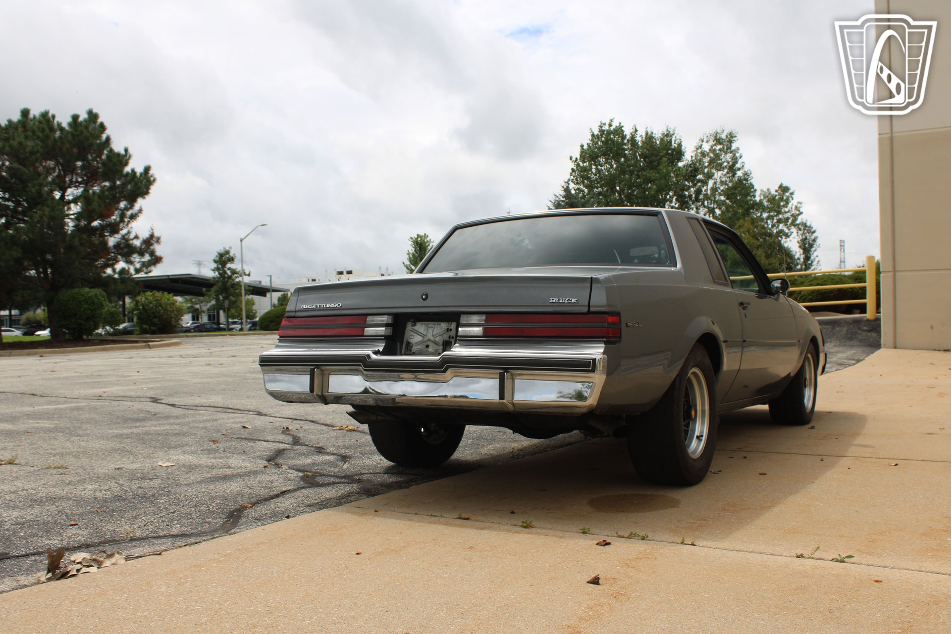 Used 1987 Buick Regal Coupe RWD image 34