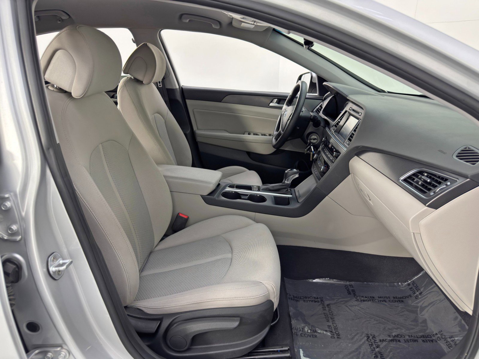 Used 2017 Hyundai Sonata Sport w/ Cargo Package image 14