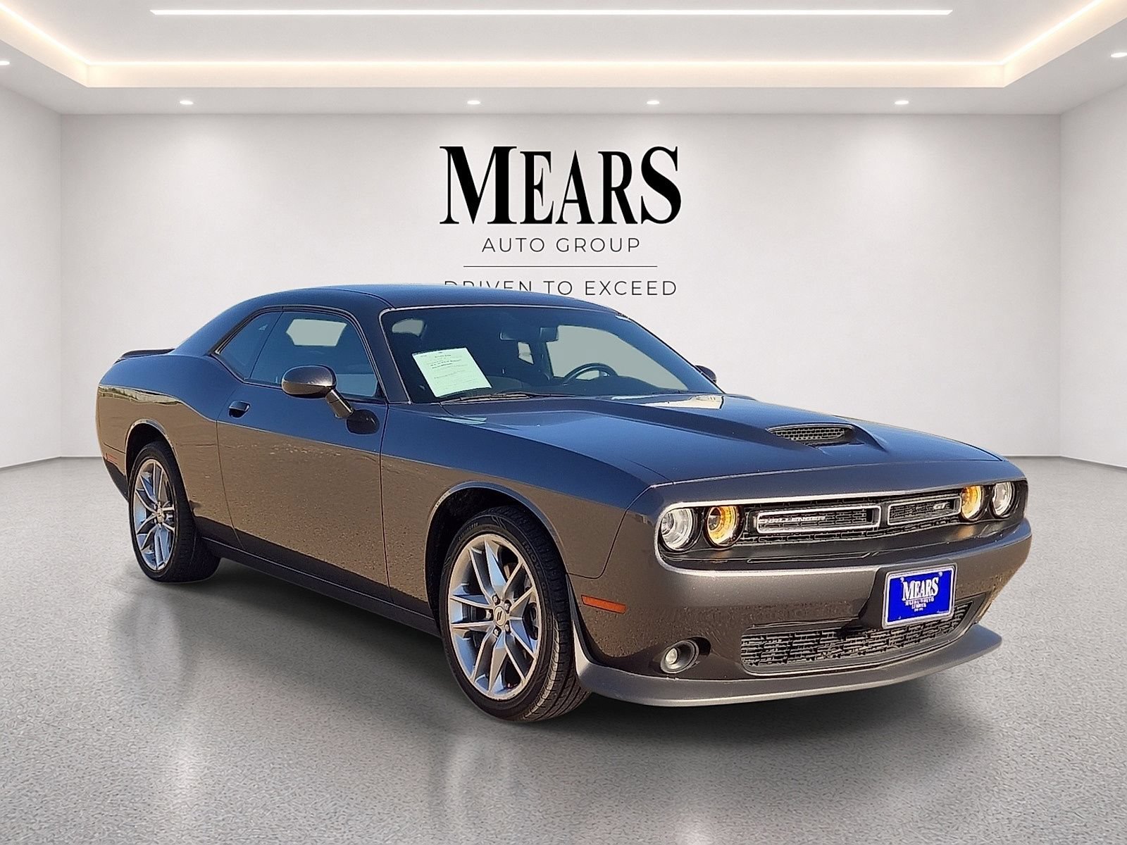Used 2022 Dodge Challenger GT AWD/4WD image 7