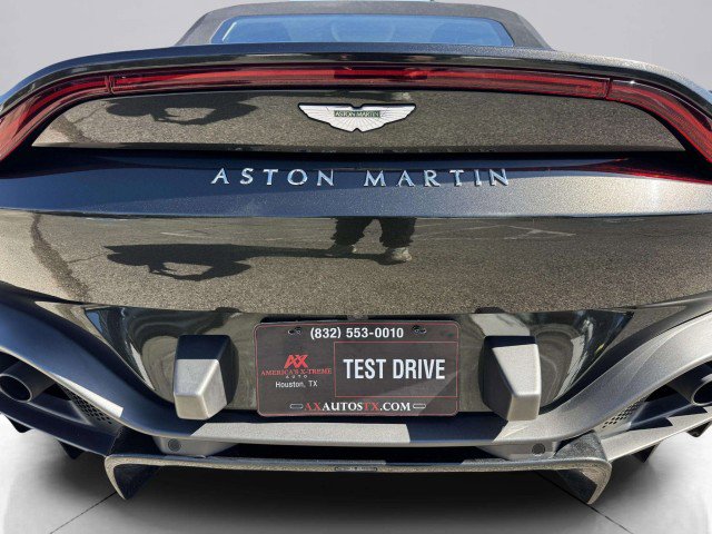 Used 2022 Aston Martin V8 Vantage Roadster image 17
