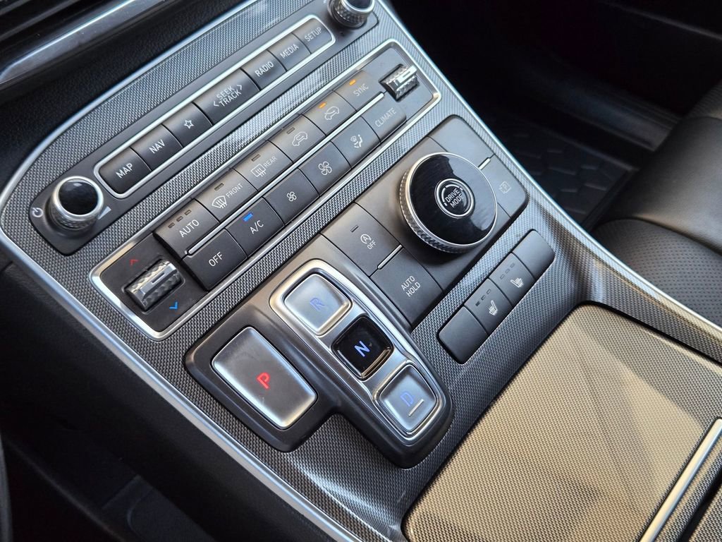 Used 2023 Hyundai Santa Fe XRT image 18