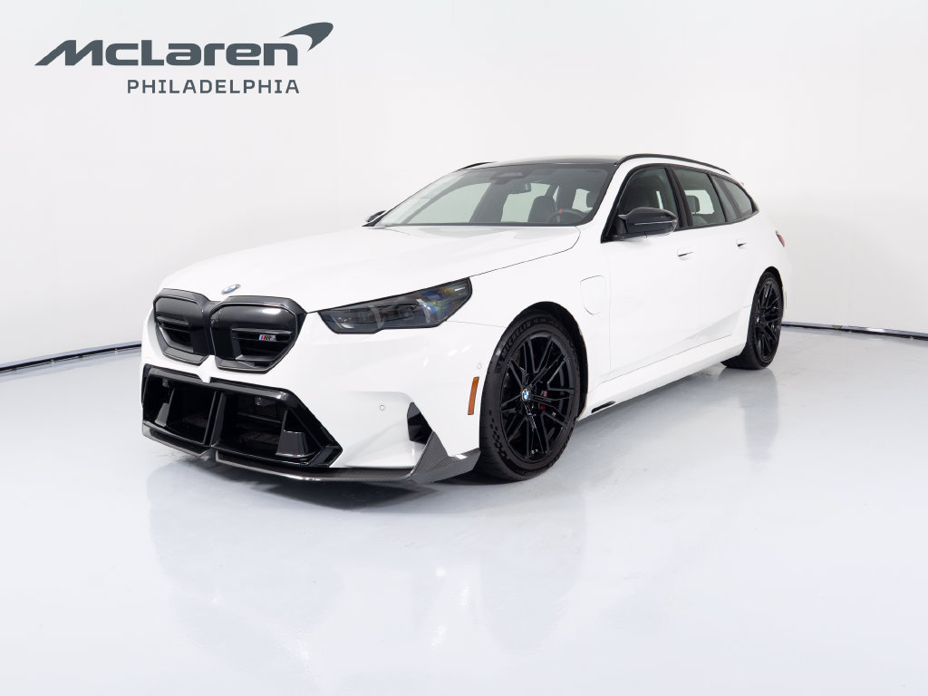 Used 2026 BMW M5 Touring w/ M Driver's Package AWD/4WD image 1