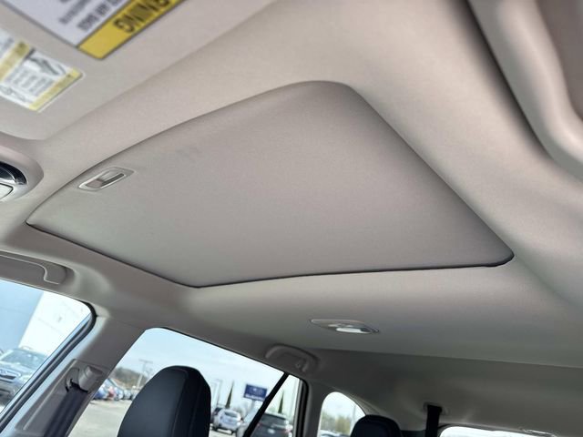 Certified 2025 Subaru Outback Touring XT image 30