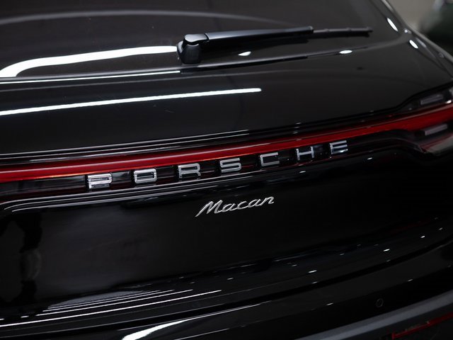 New 2026 Porsche Macan image 23