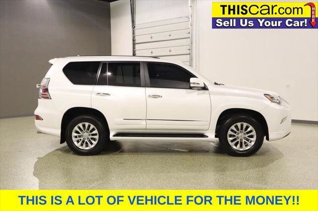 Used 2014 Lexus GX 460 w/ Premium Package AWD/4WD image 9